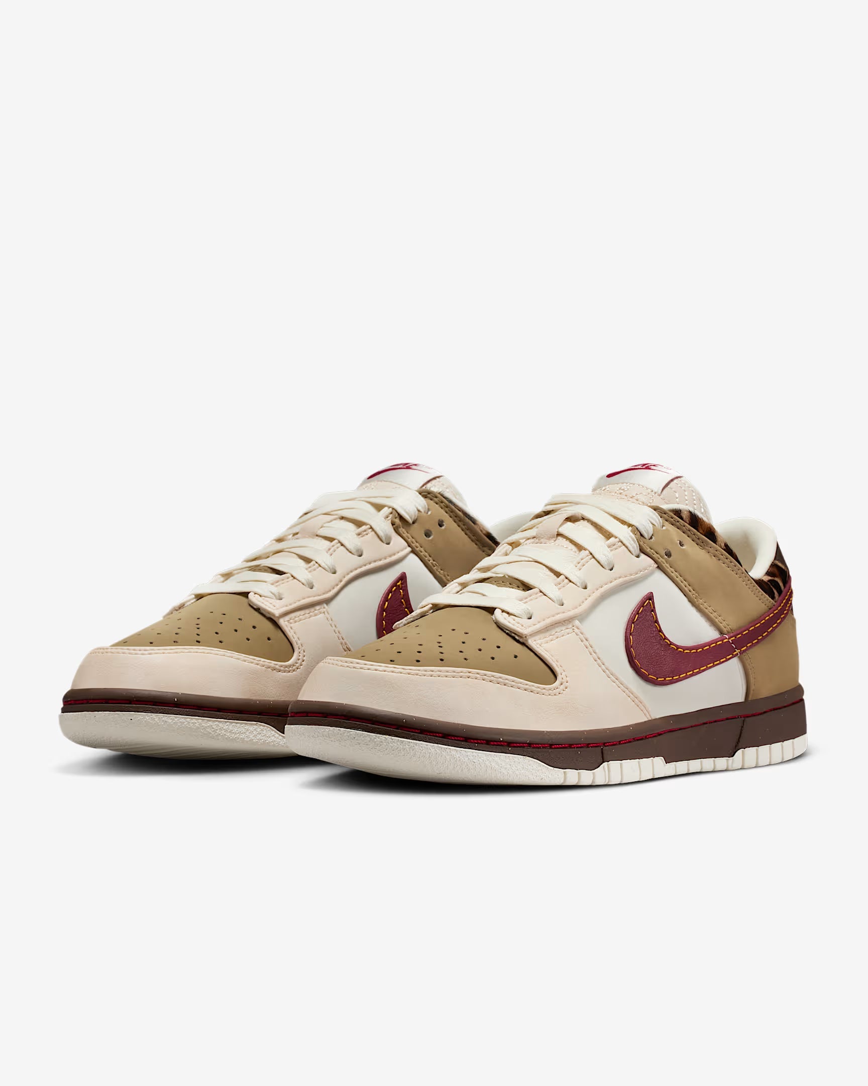 Women's- Dunk Low